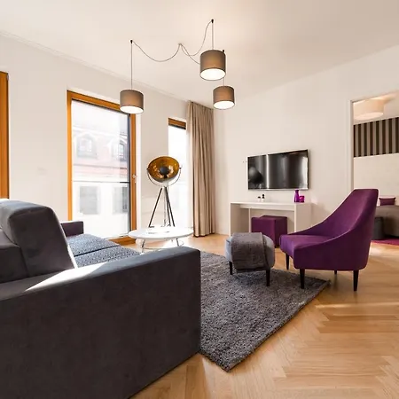 Modernes Am Neumarkt * Drezno
